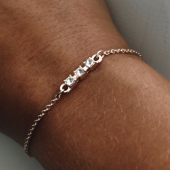 Rose Gold Dainty Bracelet 9” - Picture 4 of 7